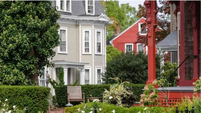 Featured image for Rochester Neighborhood Moving Guide: East Rochester, Downtown Rochester, and More